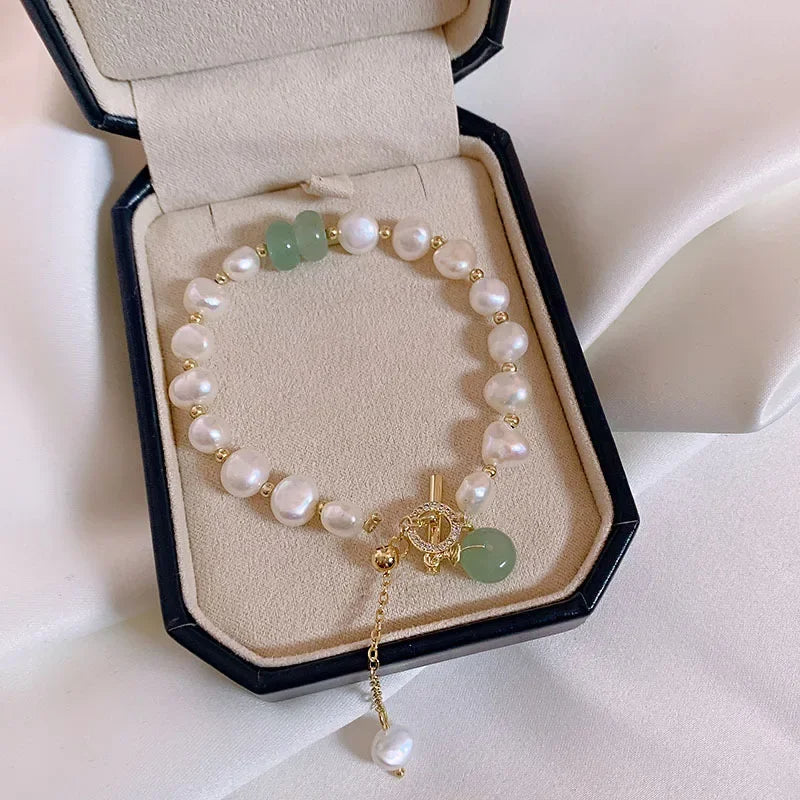 Pulsera Esencia de Jade - Nácar y Oro 18k