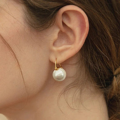 Pendientes Essentials- Nácar y Oro 18k