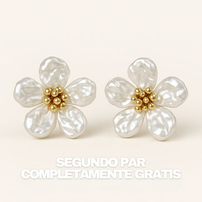 (2x1) Pendientes Flor de Nácar - Baño oro