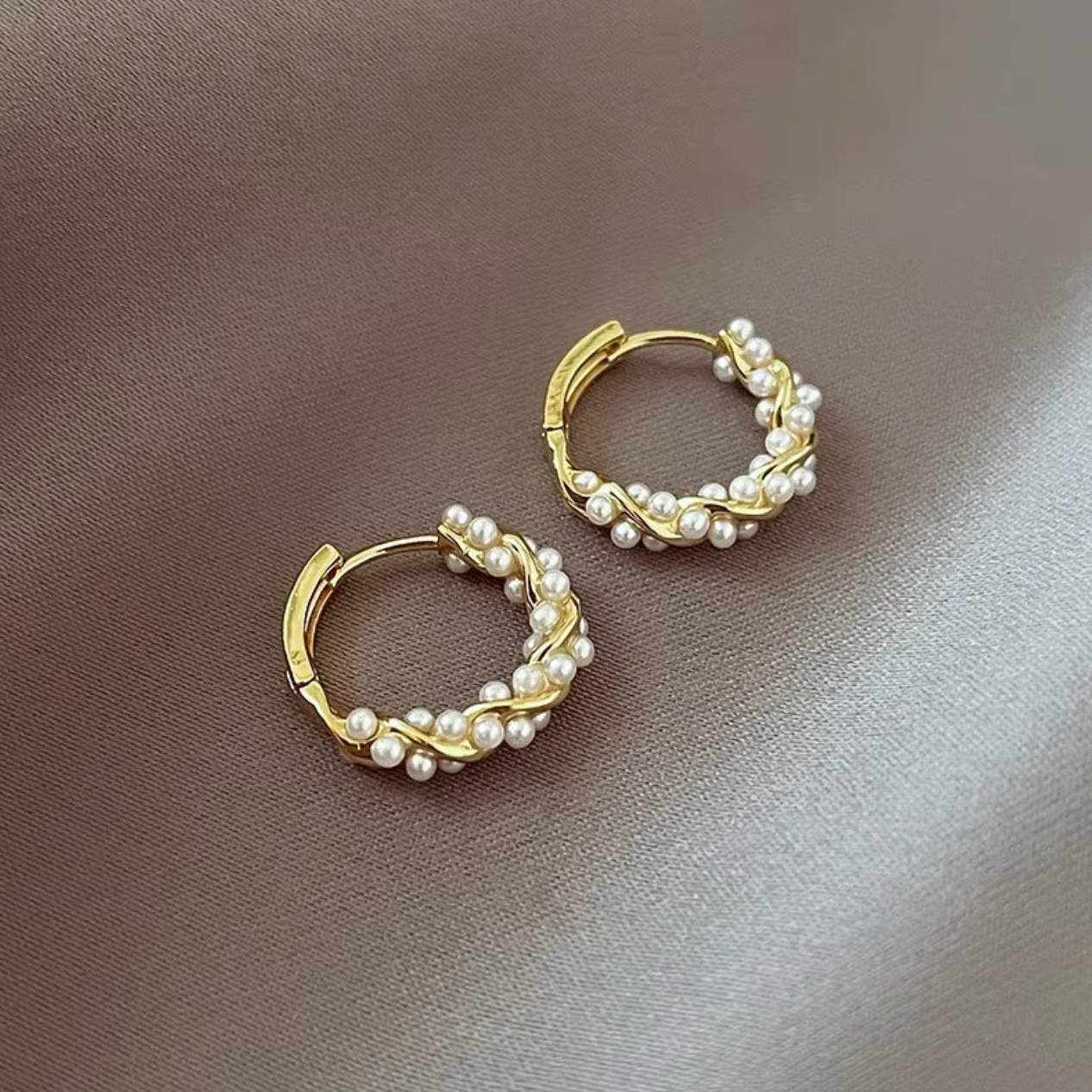 Pendientes Twisted - Nácar y Oro 18k