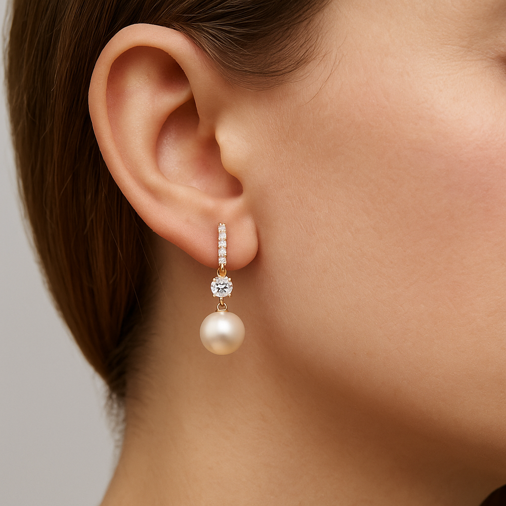 Pendientes Imperial - Moissanita, Nácar y Oro 18k