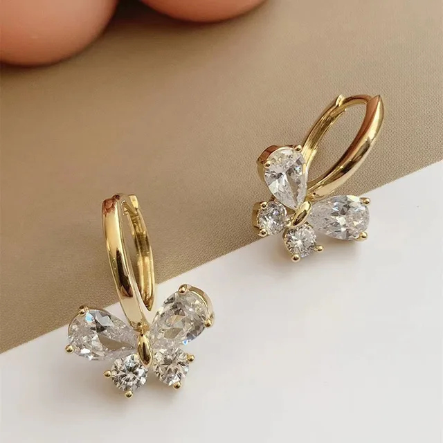 Pendientes Mariposa - Moissanita y Oro 18k