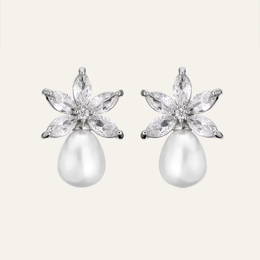 Pendientes Flor de Hielo - Moissanita y Nácar