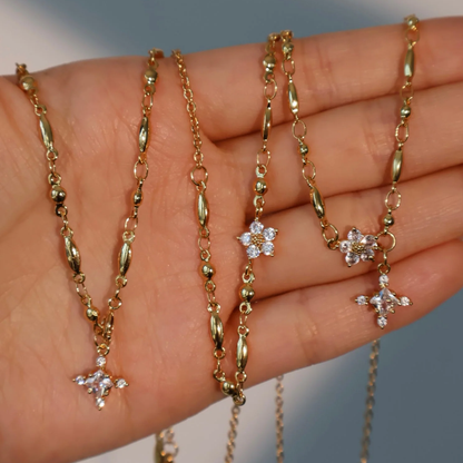 Colgante Destello Triple Uso + Pendientes a conjunto